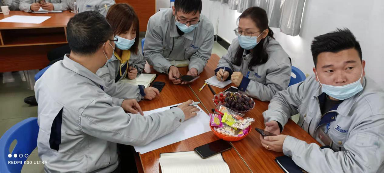 J9����|����վ����