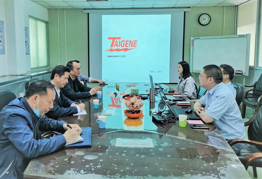 J9����|����վ����