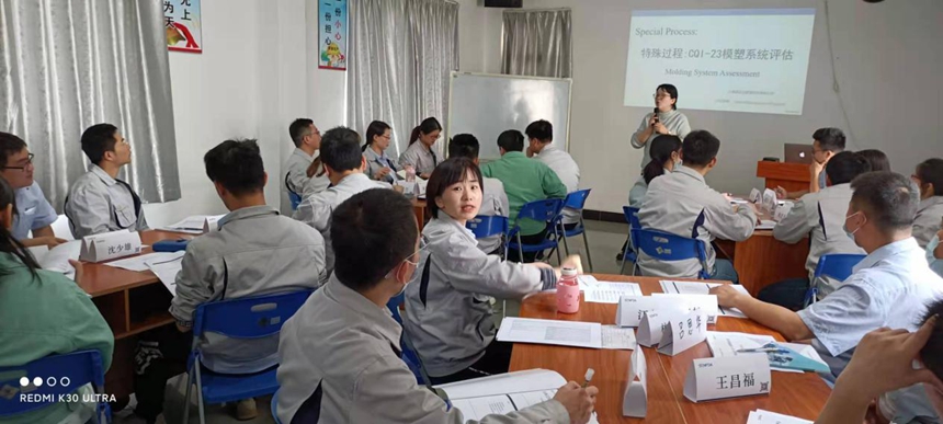 J9����|����վ����