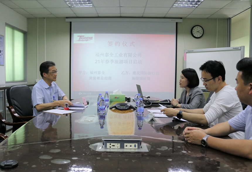 J9����|����վ����