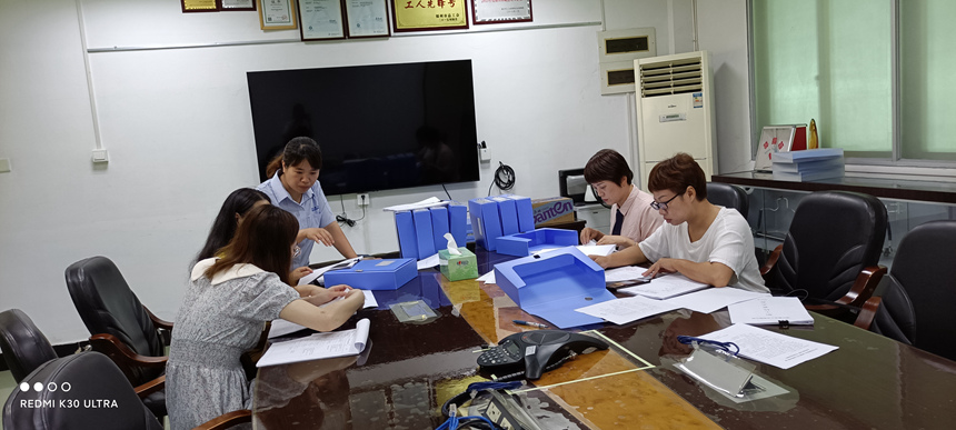 J9����|����վ����