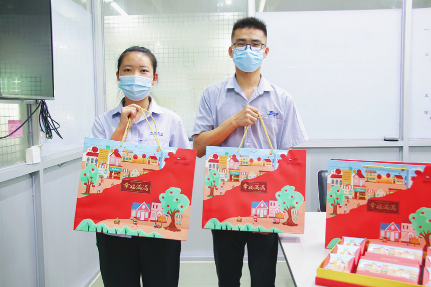 J9����|����վ����