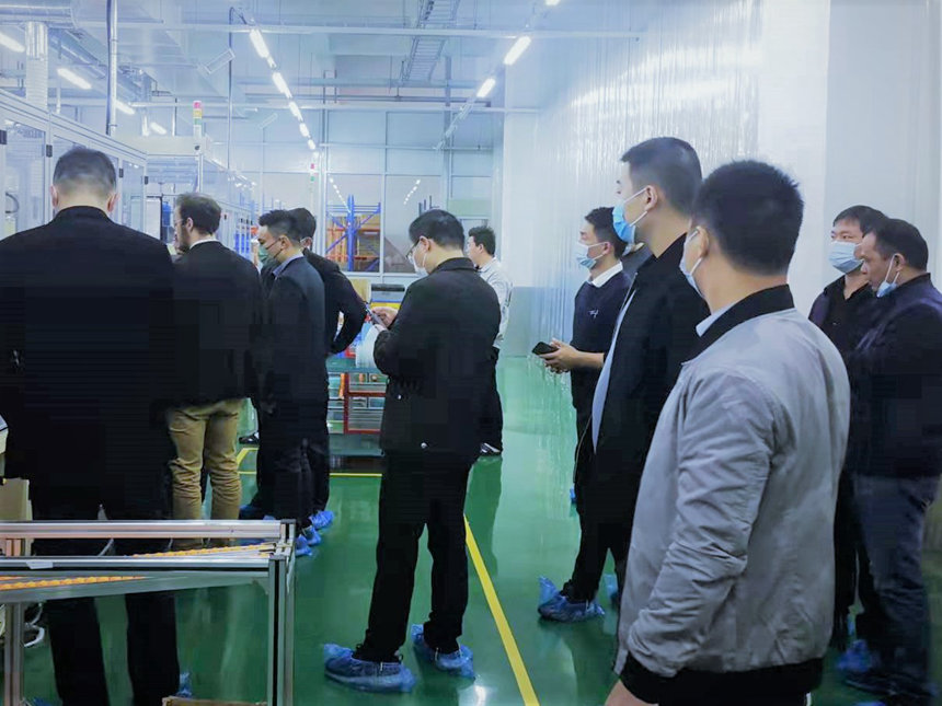 J9����|����վ����