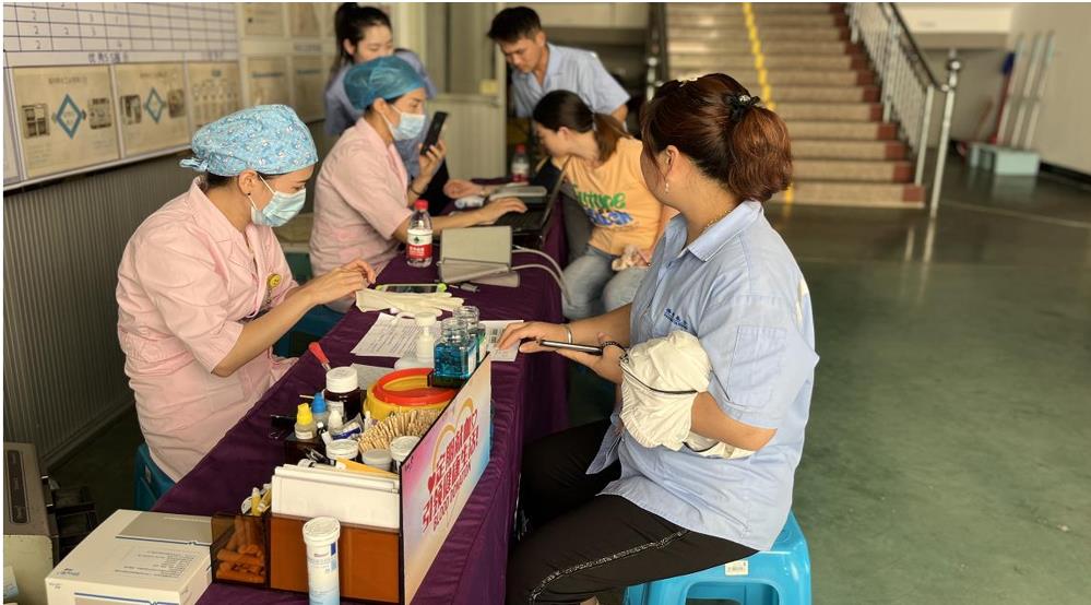 J9����|����վ����