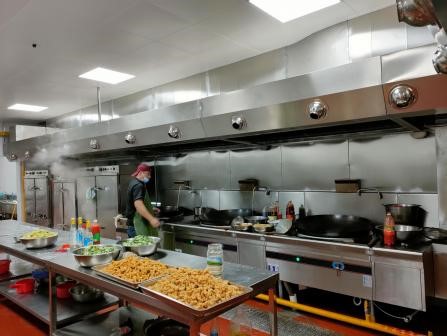 J9����|����վ����