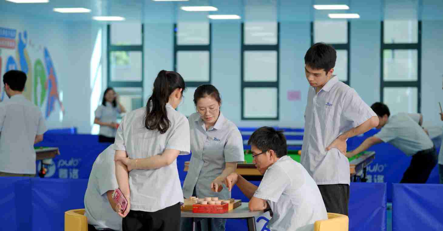 J9����|����վ����