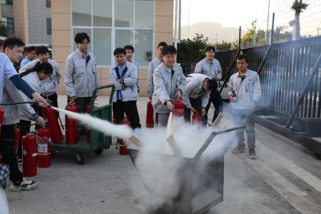 J9����|����վ����