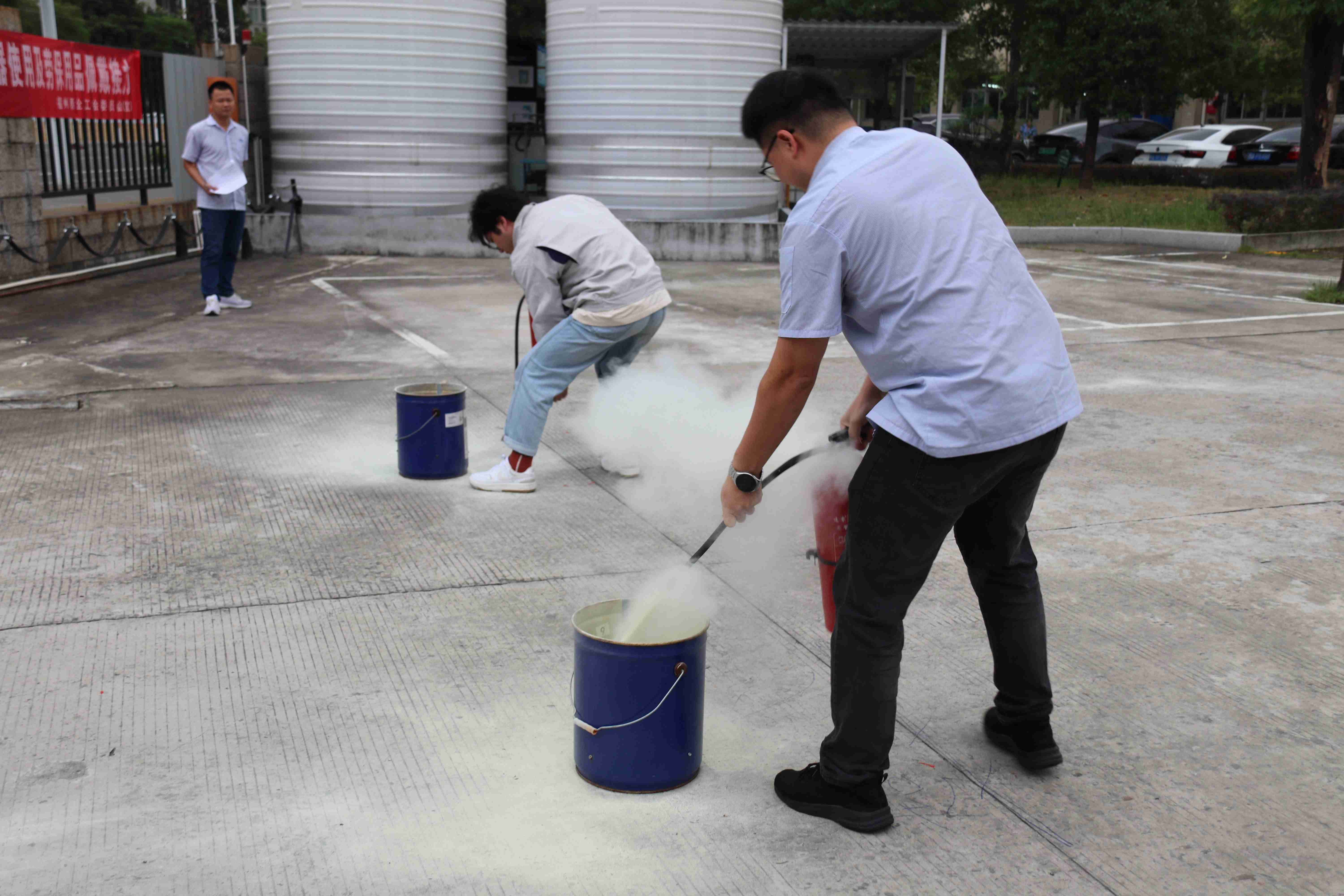 J9����|����վ����