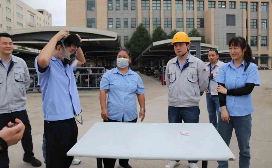 J9����|����վ����