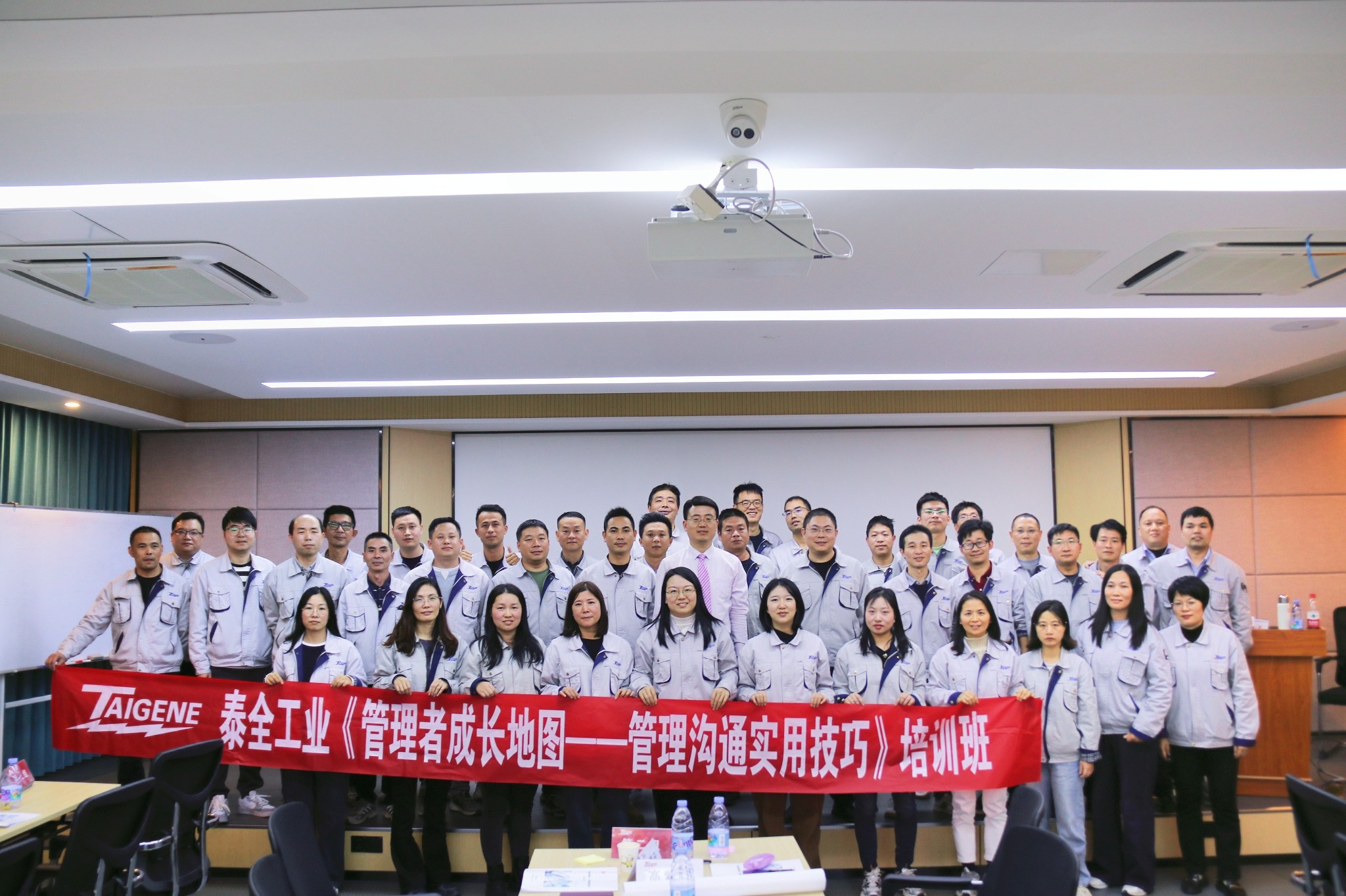 J9����|����վ����